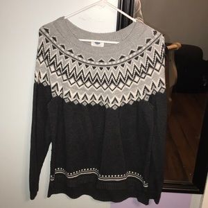Patterned sweater